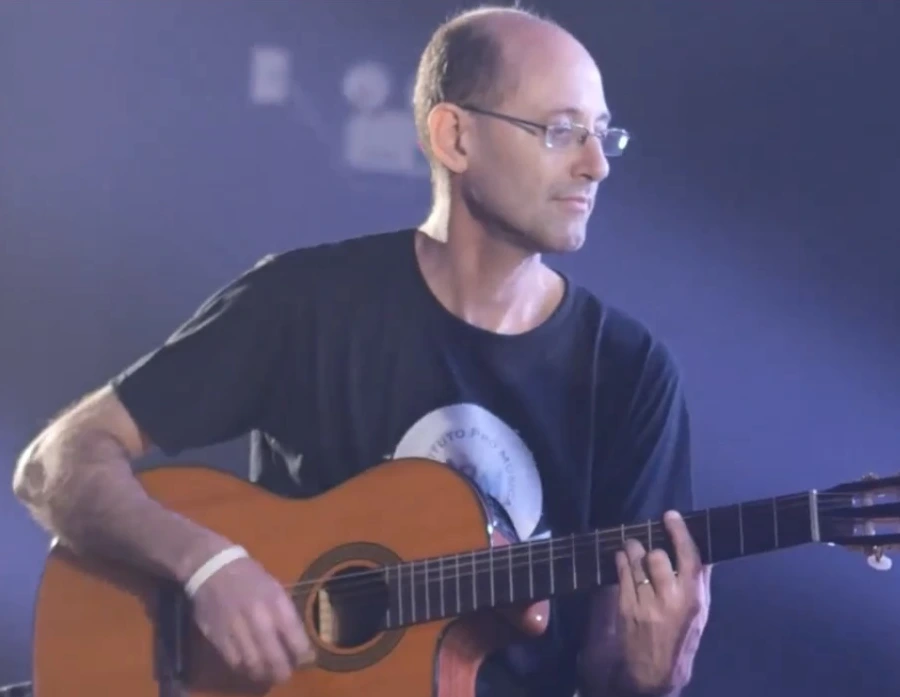 Foto do professor Leandro Laurentino do Nascimento